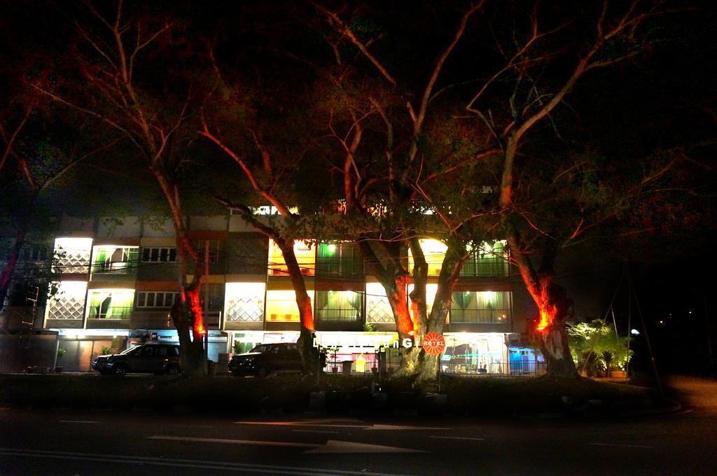 Langit Langi Hotel @ Port Dickson Exterior photo