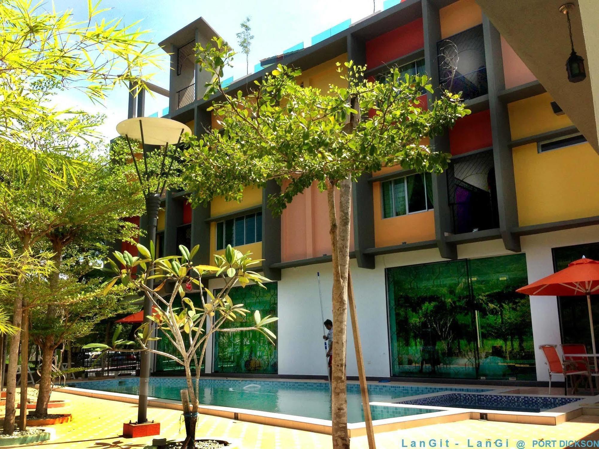 Langit Langi Hotel @ Port Dickson Exterior photo
